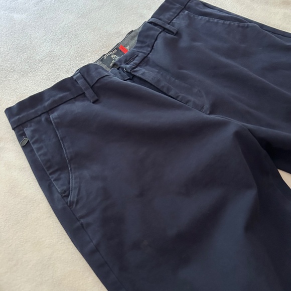 Dockers Men's Navy Blue Straight Fit Workday Stretch Khakis , Size 36W x 32L - Picture 8 of 16